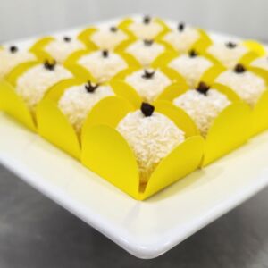 Brigadeiro de Coco (Beijinho)